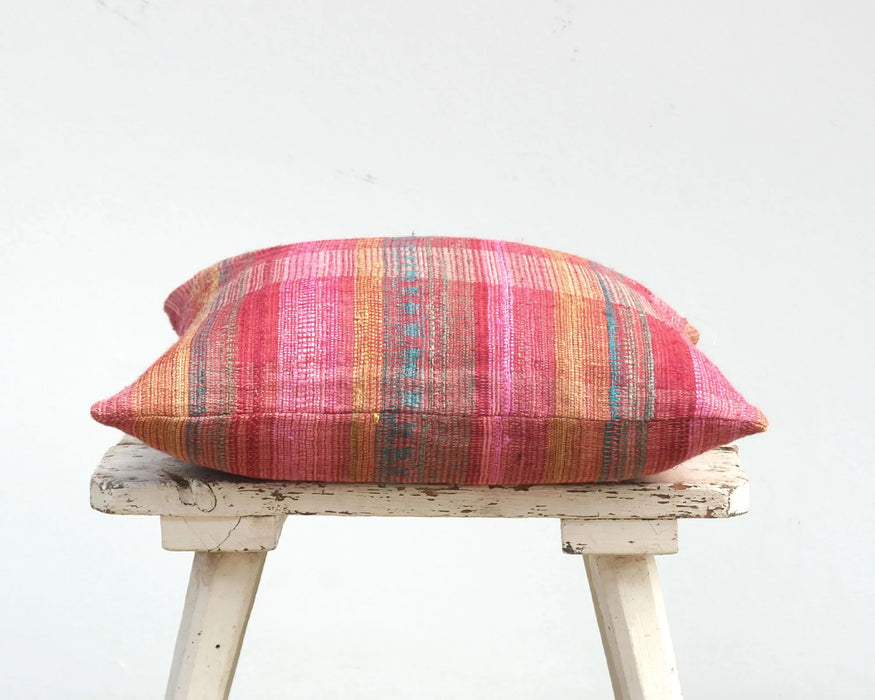 Ebba Cushion Pink